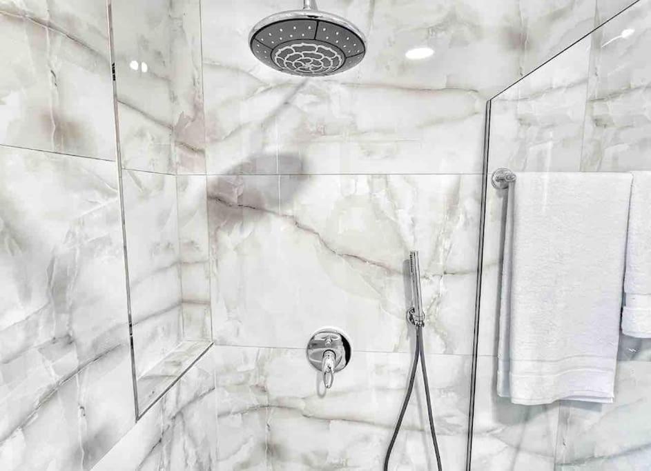 53° Bs Skanderbeg City Center Comfort Tiranë Luaran gambar