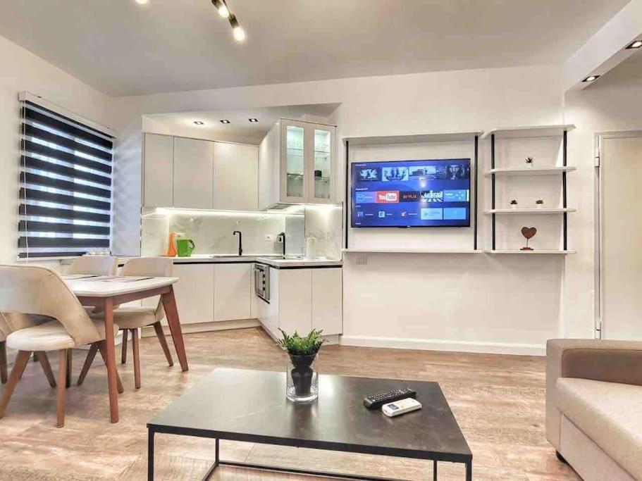 53° Bs Skanderbeg City Center Comfort Tiranë Luaran gambar